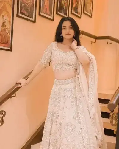 Escort Service In Thane